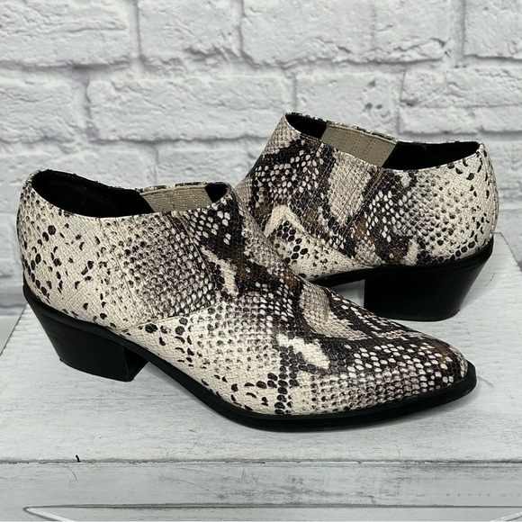Steve Madden Lottie Snake Print Ankle Booties - Picture 7 of 15